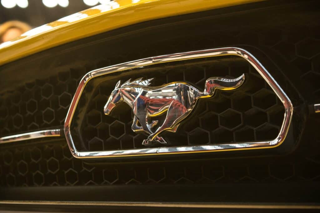 Ford Mustang logo - Define your brand