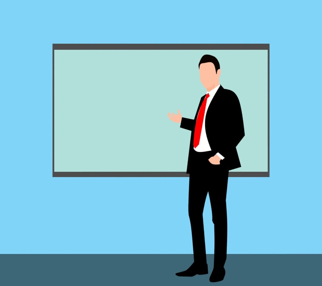 MLM training course Man in front of whiteboard