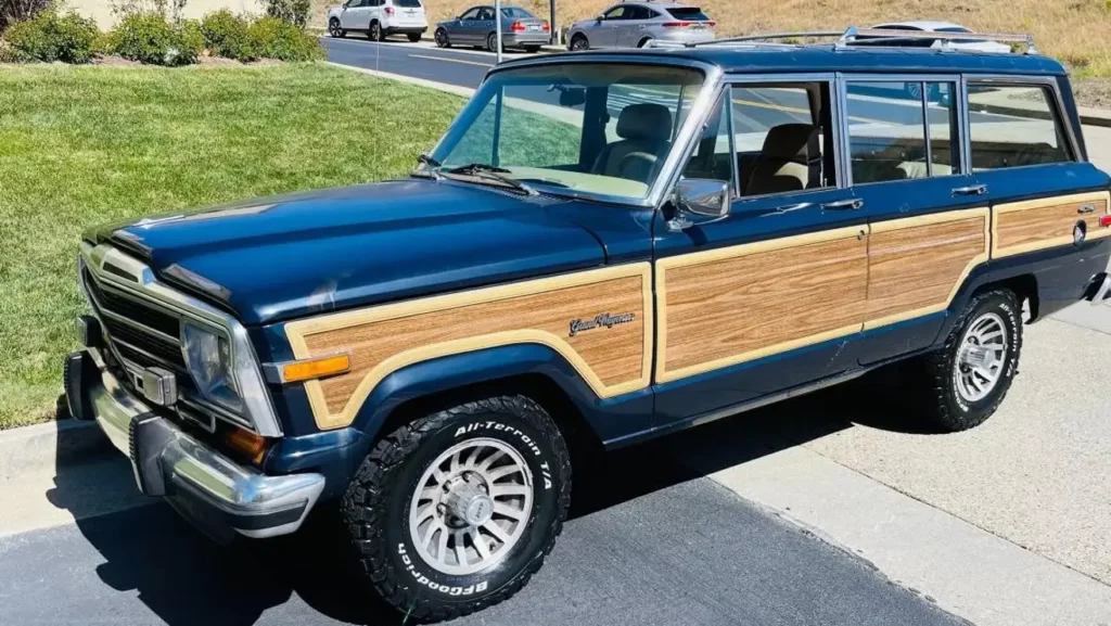 1991 Jeep Grand Wagoneer